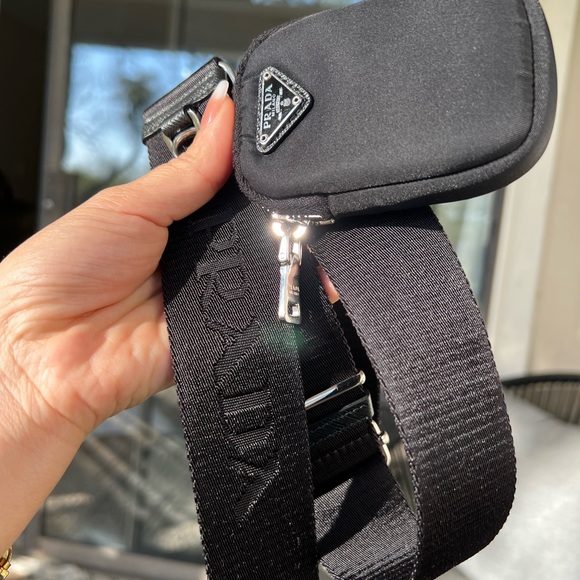 ❌SOLD❌PRADA RE EDITION 2005 NYLON - Picture 3 of 16